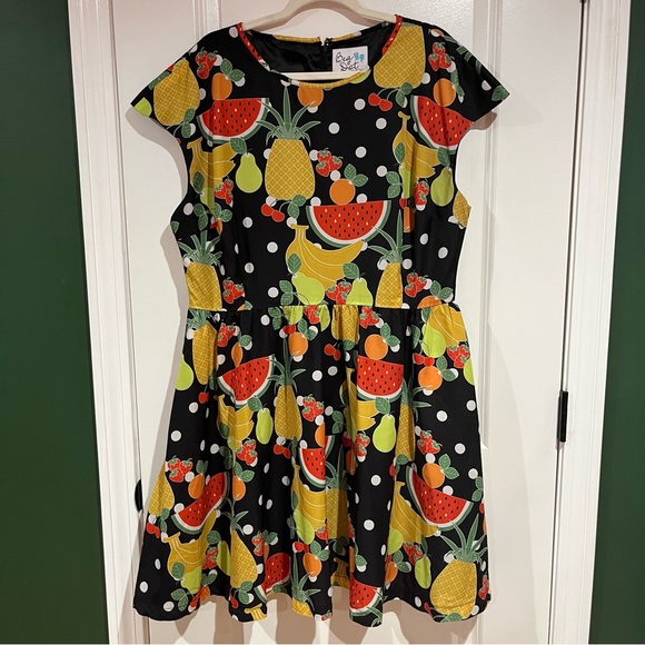 ModCloth fruit dress - Picture 1 of 6